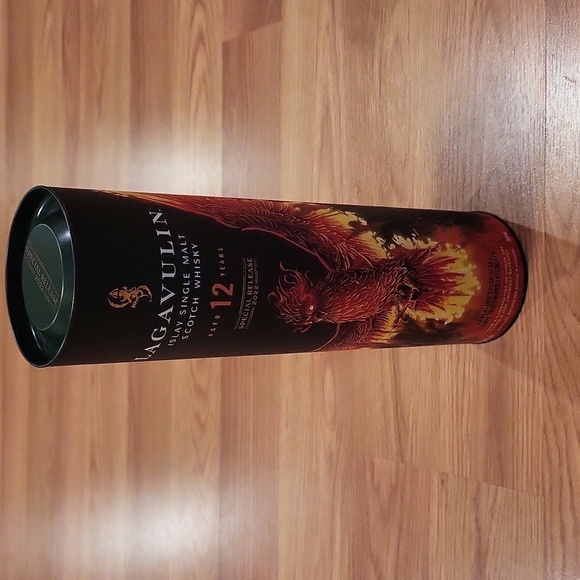Lagavulin Special Release 2022 Box/Container - Picture 1 of 4